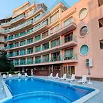 Beachfront Smart Homes By Marty's Aparthotel Slantschew brjag