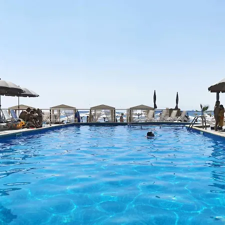 Apartmanhotel Beachfront Smart Homes By Marty's 4*
