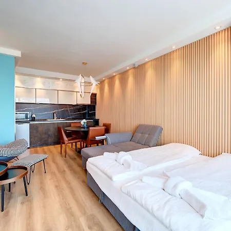 Beachfront Smart Homes By Marty's Apartmanhotel 4*