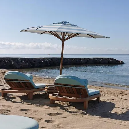 Beachfront Smart Homes By Marty's Slăntjev Brjag