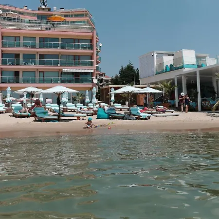Beachfront Smart Homes By Marty's *