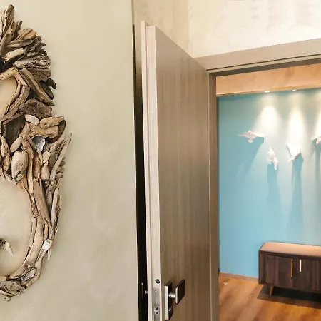 מלון דירות Beachfront Smart Homes By Marty's