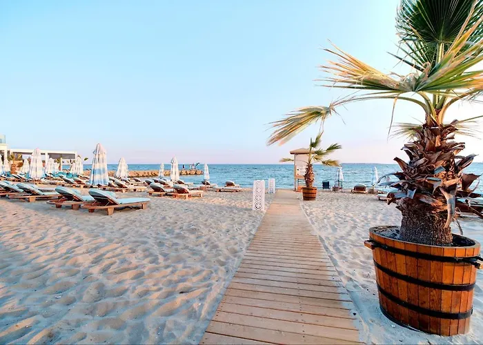 Beachfront Smart Homes By Marty's Apart-hotel Sunny Beach