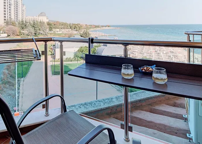 Beachfront Smart Homes By Marty's 4* Sunny Beach