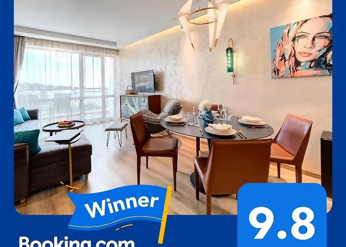 Beachfront Smart Homes By Marty's Apart-hotel 4*