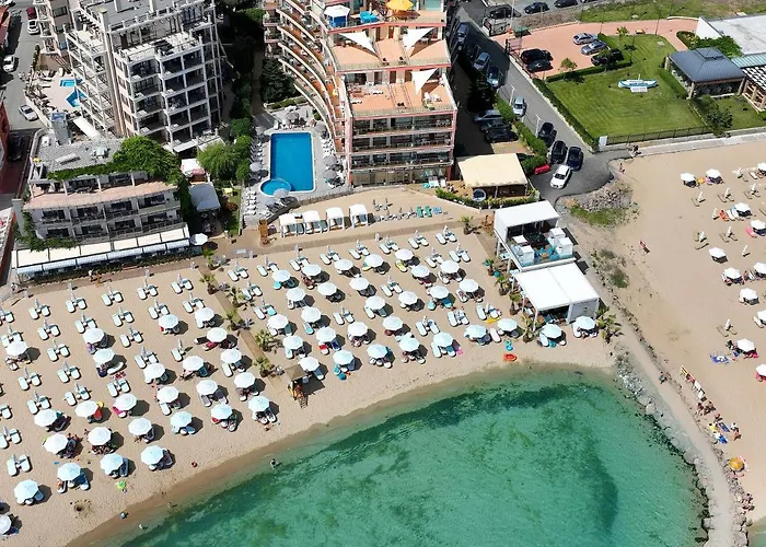 Apart-hotel Beachfront Smart Homes By Marty's Sunny Beach