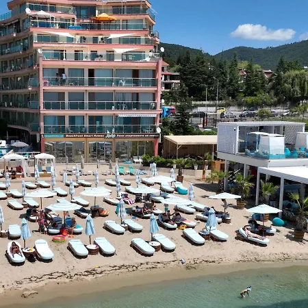 Apartahotel Beachfront Smart Homes By Marty's