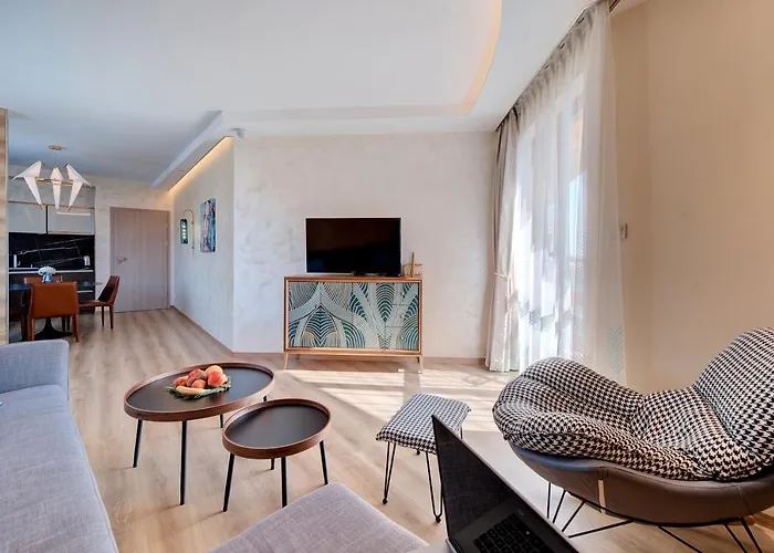 Апартхотел Beachfront Smart Homes By Marty's