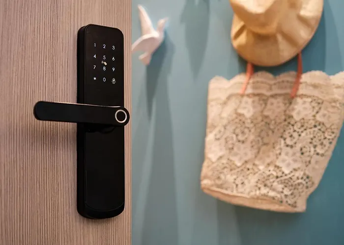 Апартхотел Beachfront Smart Homes By Marty's 4*